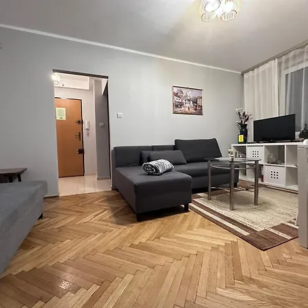 Apartincentrum7 Parking Daire