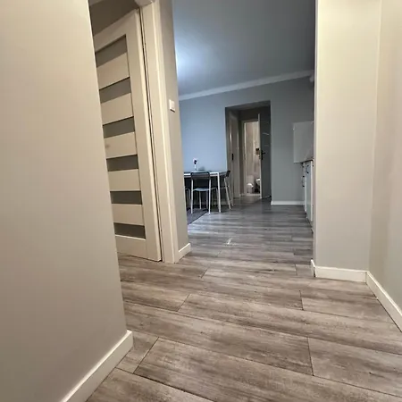 Apartincentrum3 Parking 公寓